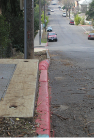 Fig. 7.1: Street curb with asiesmic creep