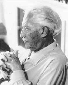 Photo of Erik Erikson