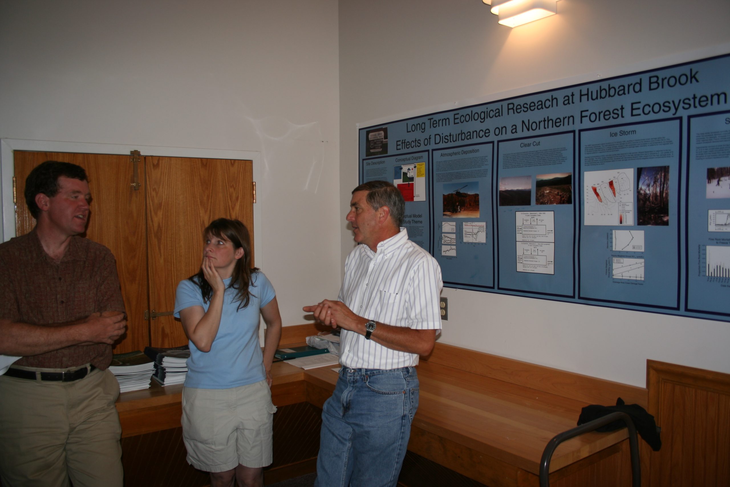 Researchers exchanging information at the annual Hubbard Brook Cooperators meeting