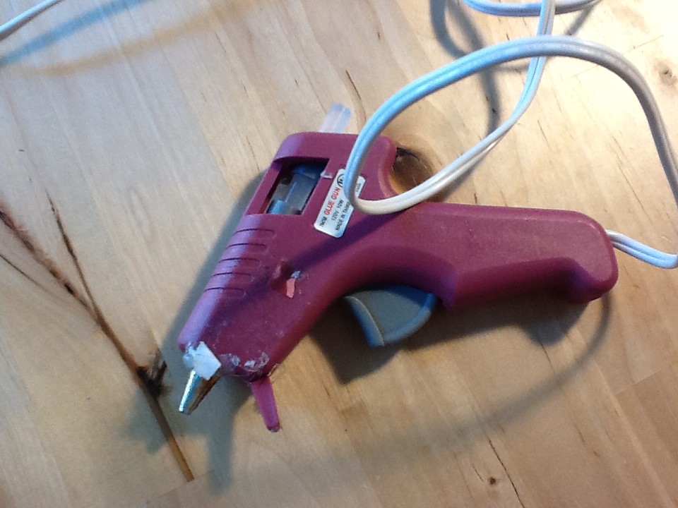 hot glue gun