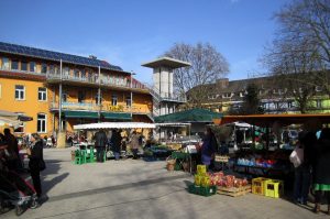 Enhanced human well-being through the biweekly framers market in Vauban, Germany, Images: http://www.vauban.de