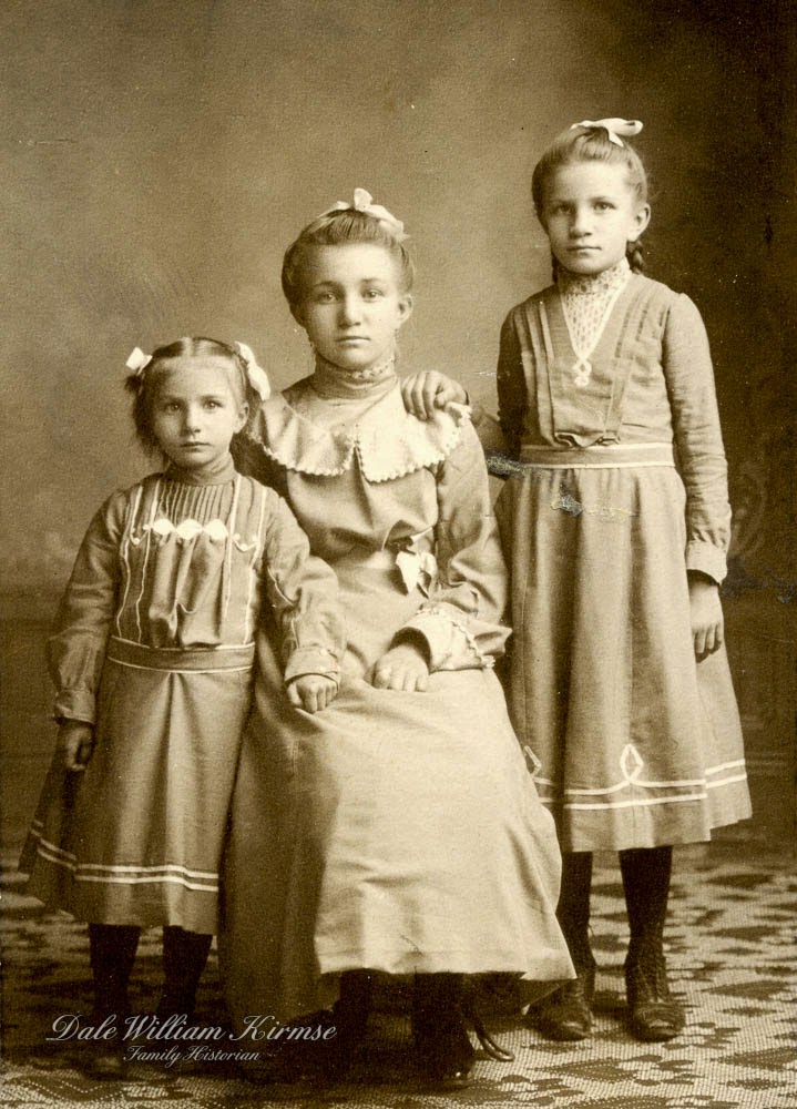 Lydia, Anna, and Frieda Meÿer