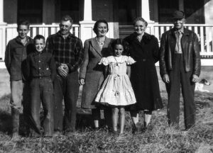 Ella (Fritche) and George Kaufmann Family