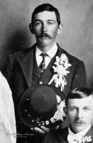 Louis Kirmse with his garland decorated hat