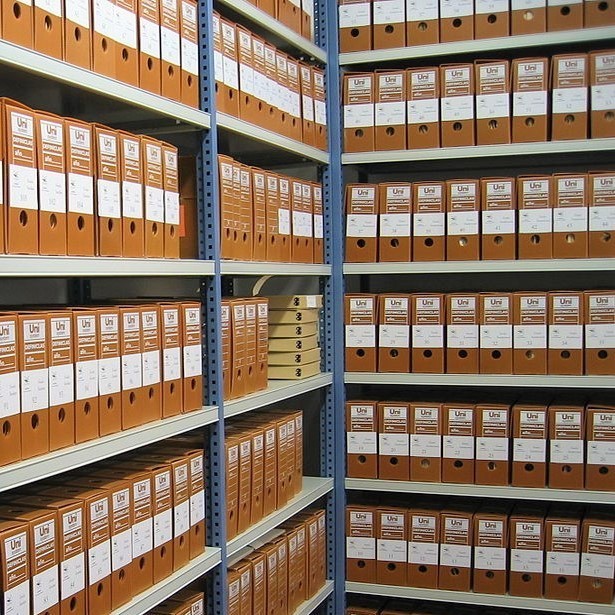 Организация хранения дел в архиве. Архив. Хранение архивирование. Архивирование документов. Механизм для архивации документов.