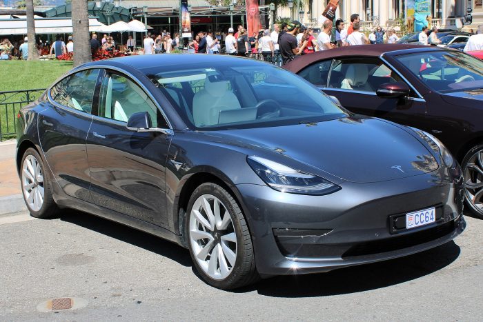 Tesla Model 3 Monaco